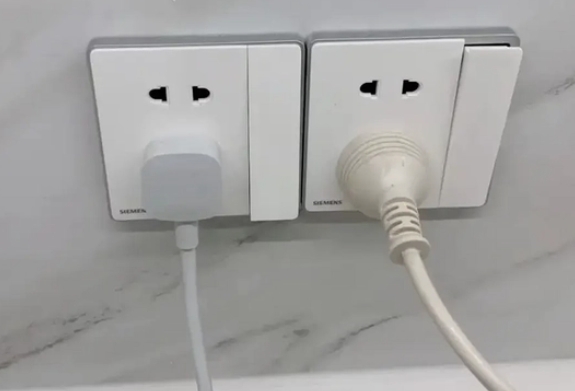 龍發裝飾廚房電器插座安裝細節